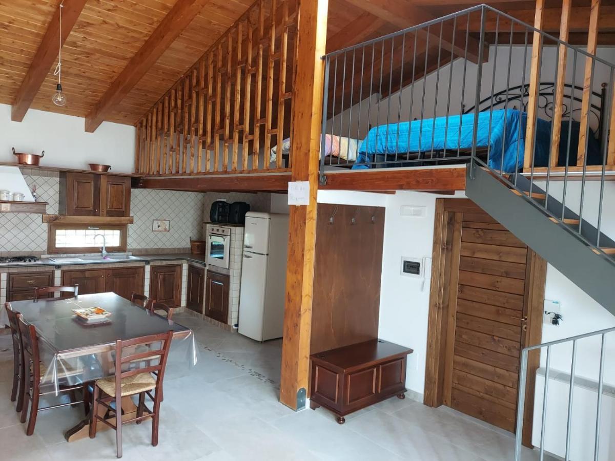 La Casa Sull'Aia,Av Bed and Breakfast Santo Stefano del Sole Exteriör bild