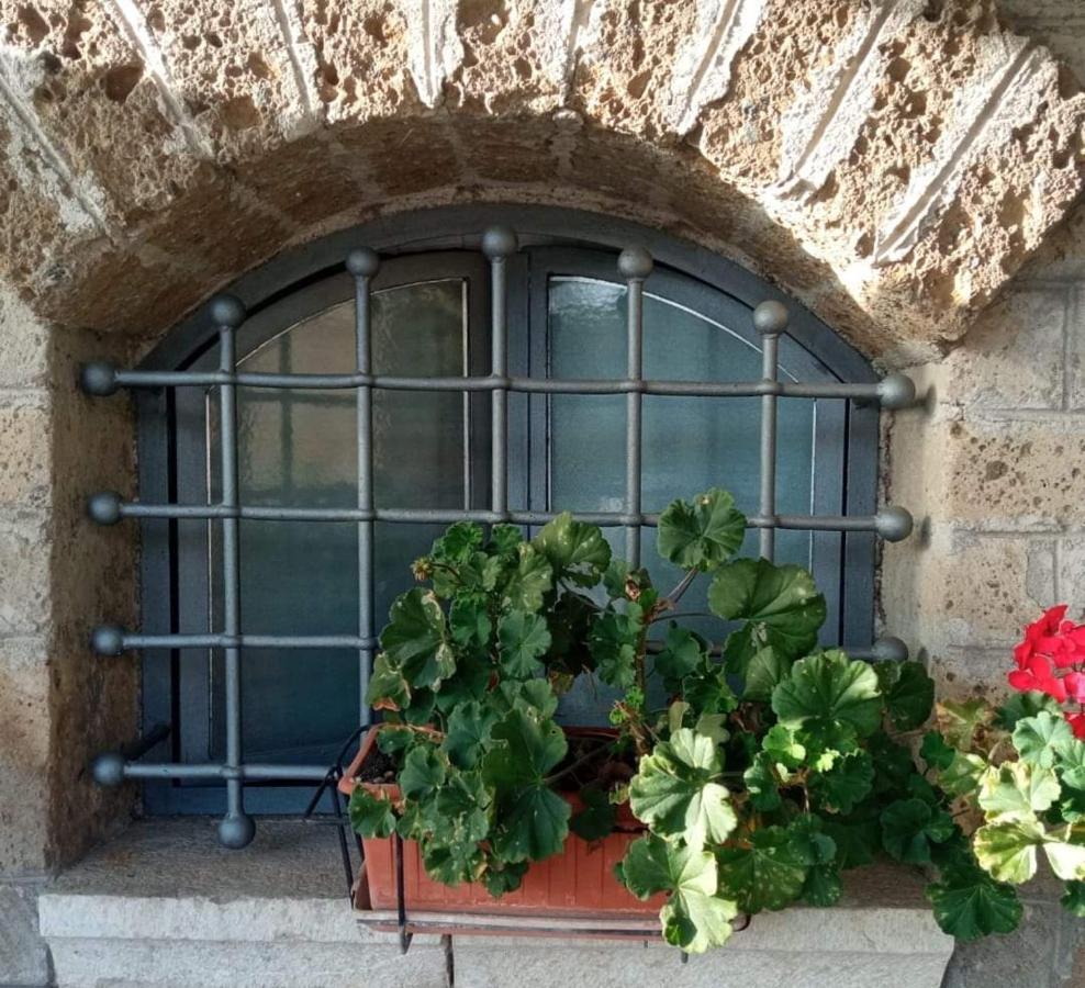 La Casa Sull'Aia,Av Bed and Breakfast Santo Stefano del Sole Exteriör bild