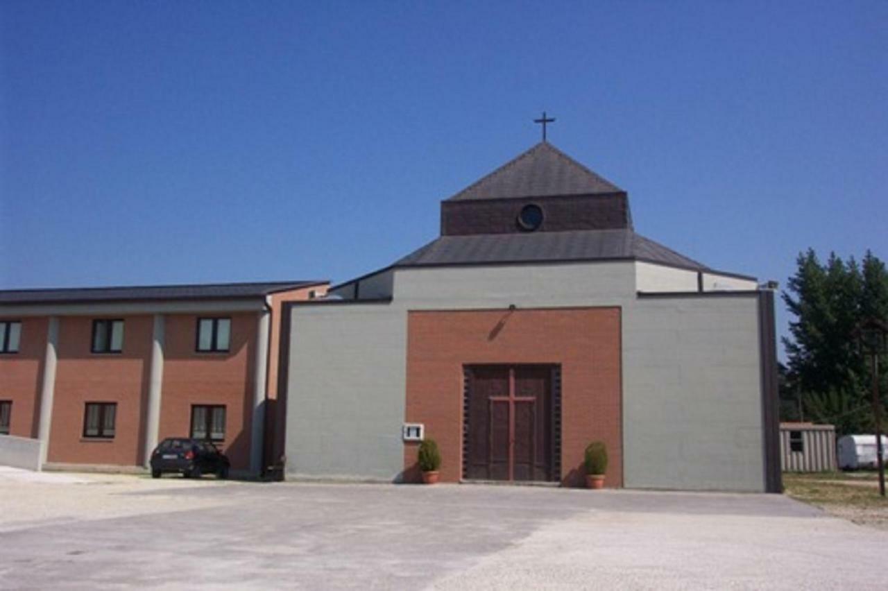 La Casa Sull'Aia,Av Bed and Breakfast Santo Stefano del Sole Exteriör bild